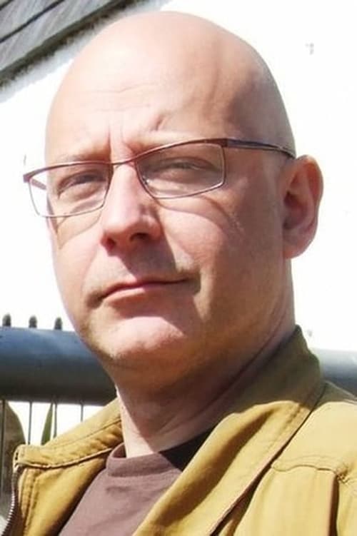 Toby Longworth头像