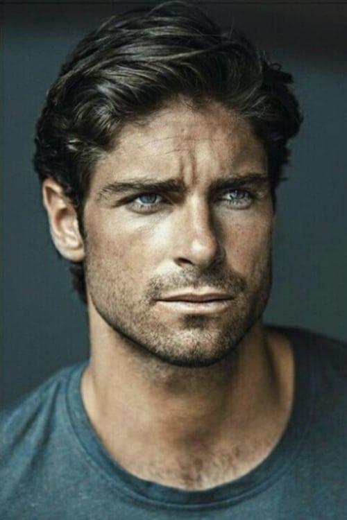 汤姆·里布头像