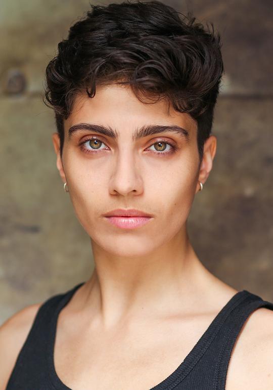 克塞利亚·门德斯-琼斯头像