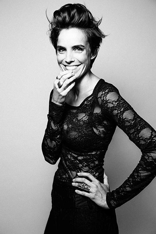 卡罗尔·威尔斯头像