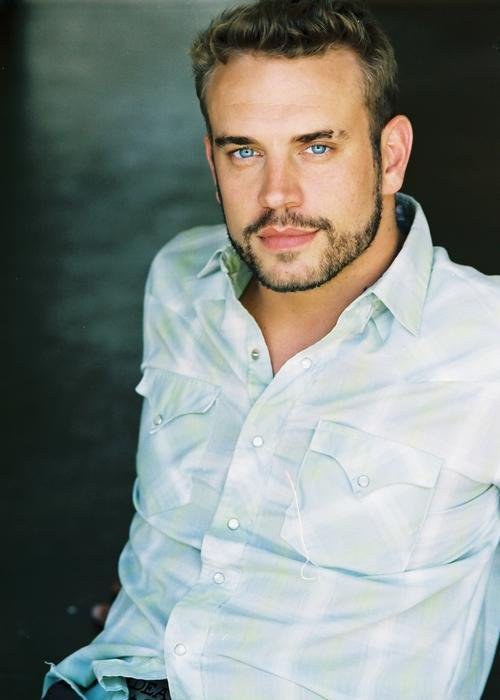 乔希·克罗蒂头像