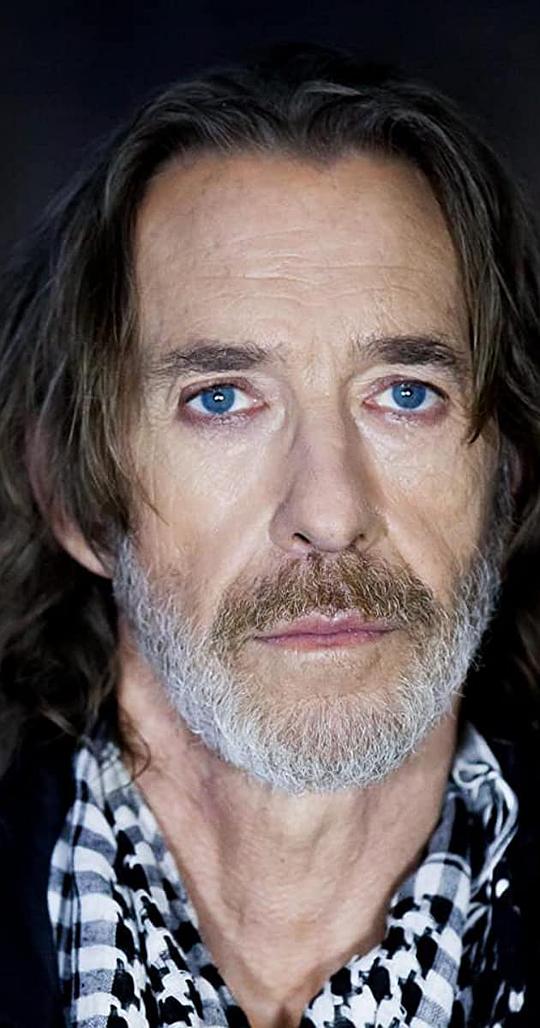 乔纳森·皮纳尔头像