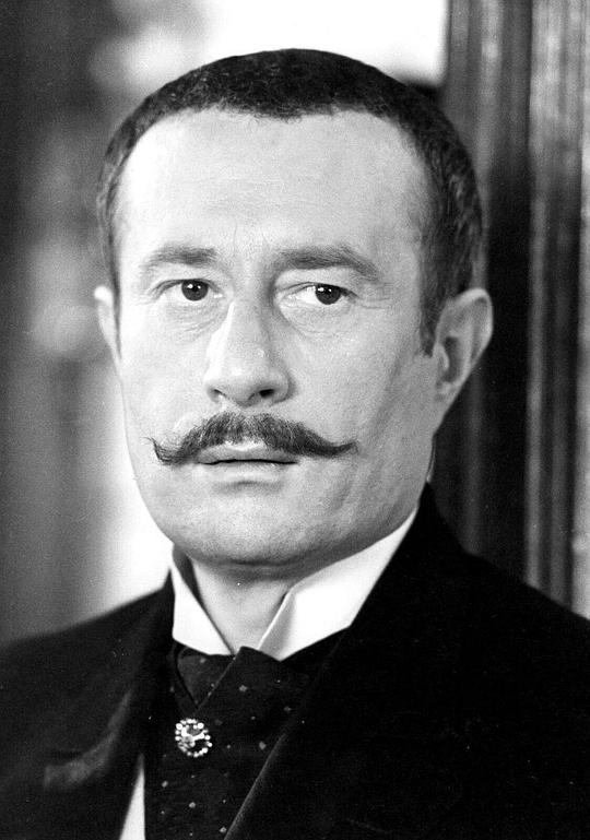 莎夏·布瑞克特头像