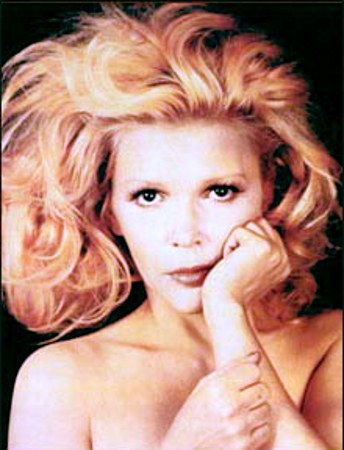 詹妮弗·威尔斯头像