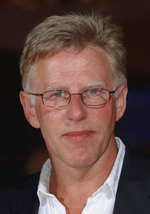 菲尔·戴维斯头像