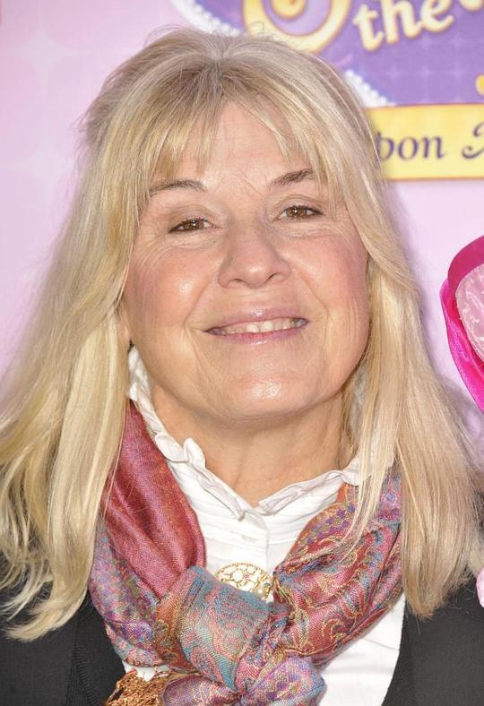 芭芭拉·迪里克森头像