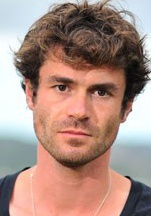 亚尼克·雷乃头像