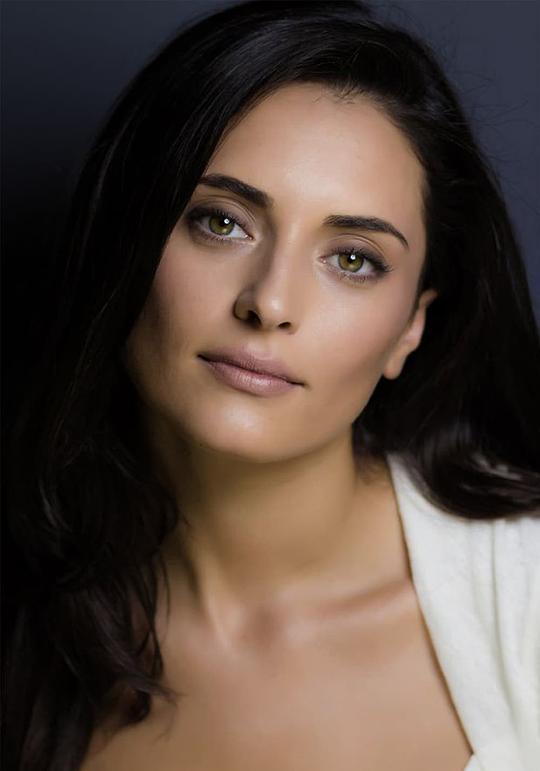 阿斯利汉·古比兹头像