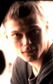 伊凡·巴塔列夫头像