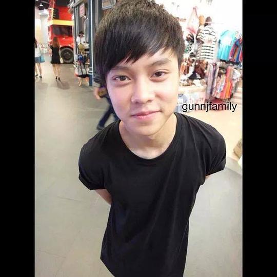 甘·纯郝哇头像