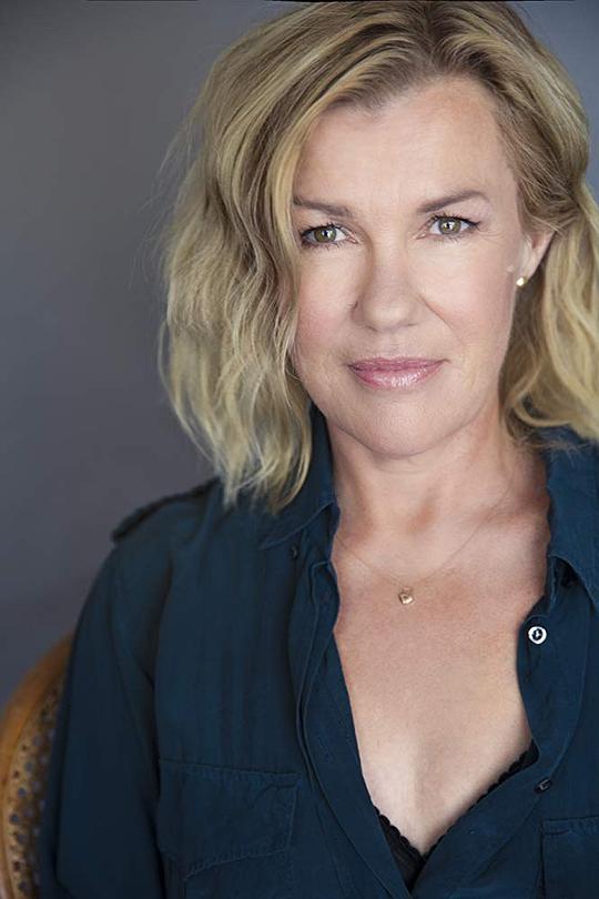 罗宾·马尔科姆头像