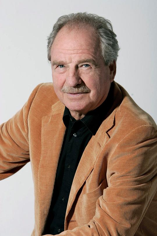 弗里德里希·冯·图恩头像