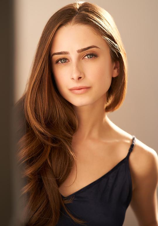 玛德琳·加德拉头像