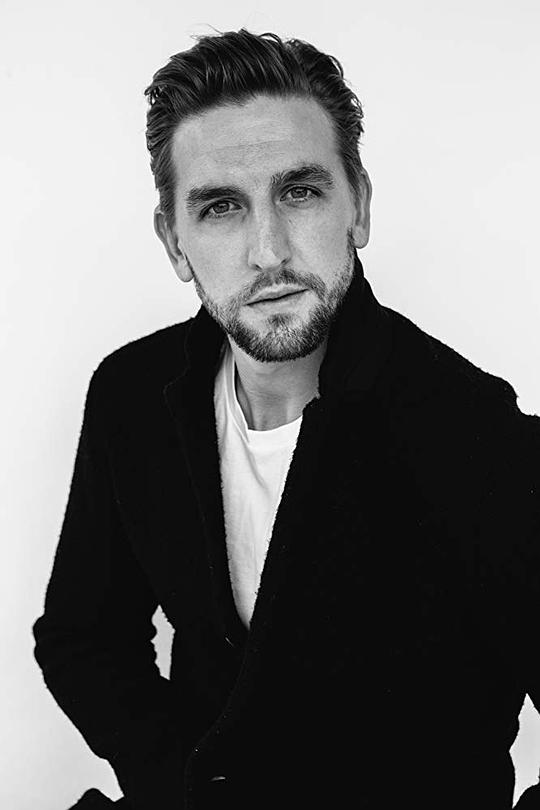 马克西米利安·奥辛斯基头像