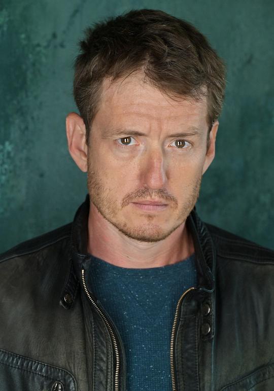 马丁·哈里斯头像