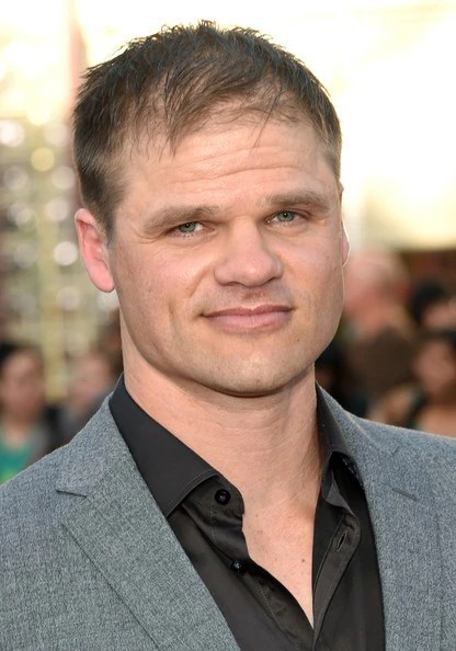 伊万·琼斯头像