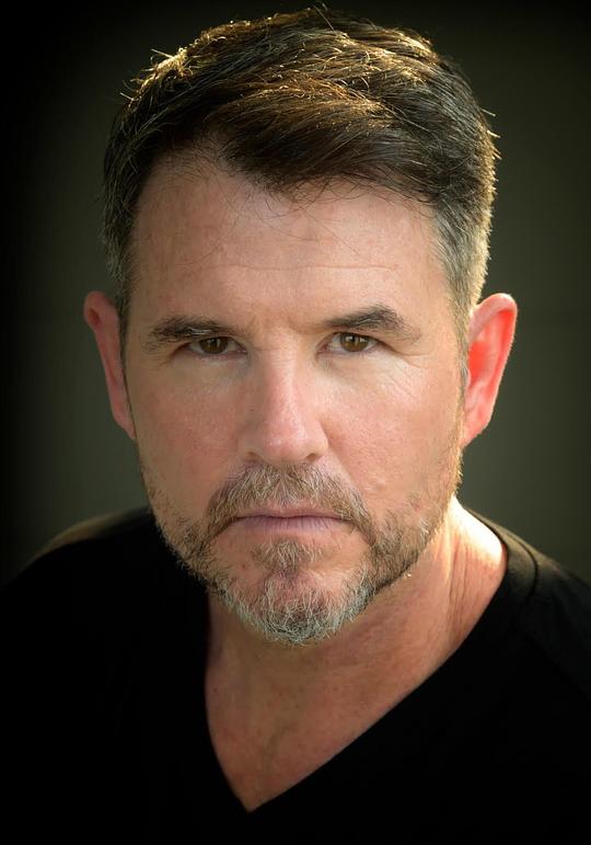 帕特里克·纽沃尔头像