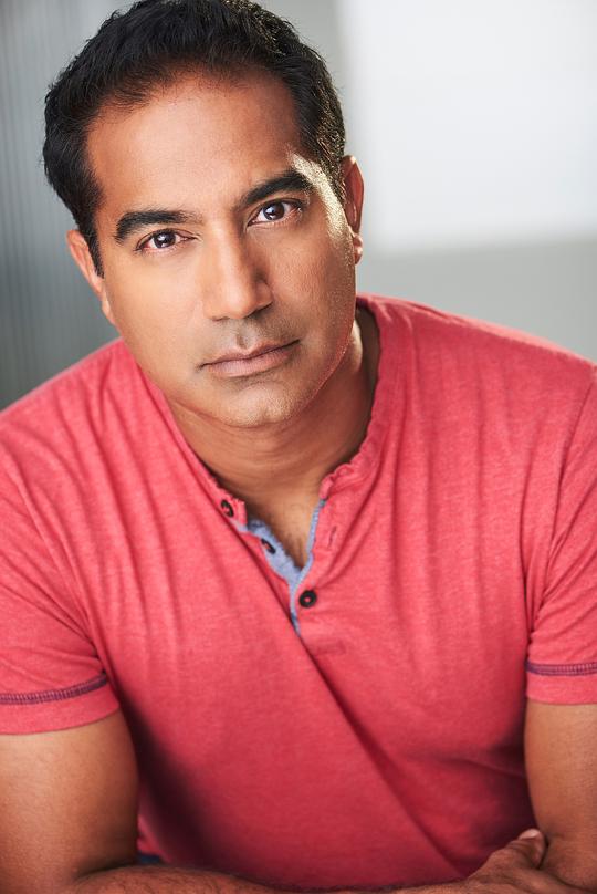 卡马尔·可汗头像