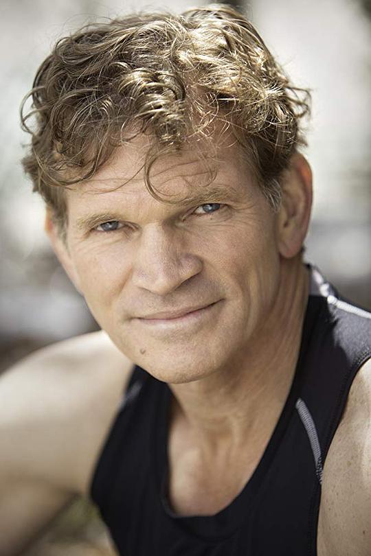 帕特里克·克尔顿头像