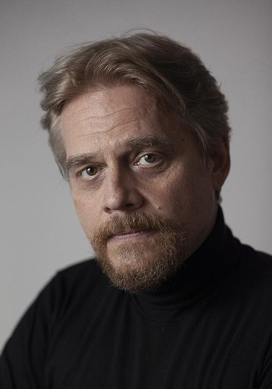 海因茨·K·克拉蒂格头像