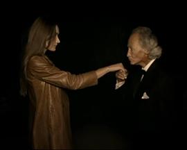 Carla Bruni: Tout le monde封面图