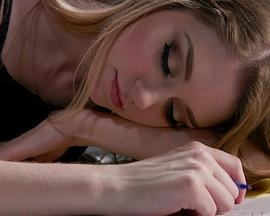 鞭打臀部封面图