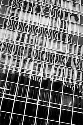 摩天大楼封面图