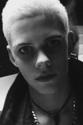 燃烧的女仆封面图