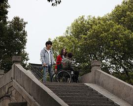 奇怪的同居封面图