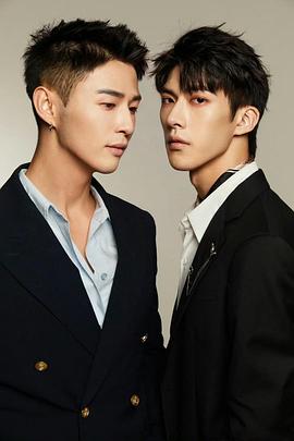 月色朦胧封面图