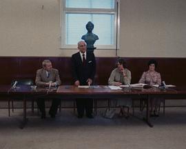 佩萨克的玫瑰树封面图