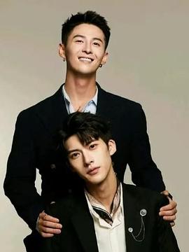 月色朦胧封面图